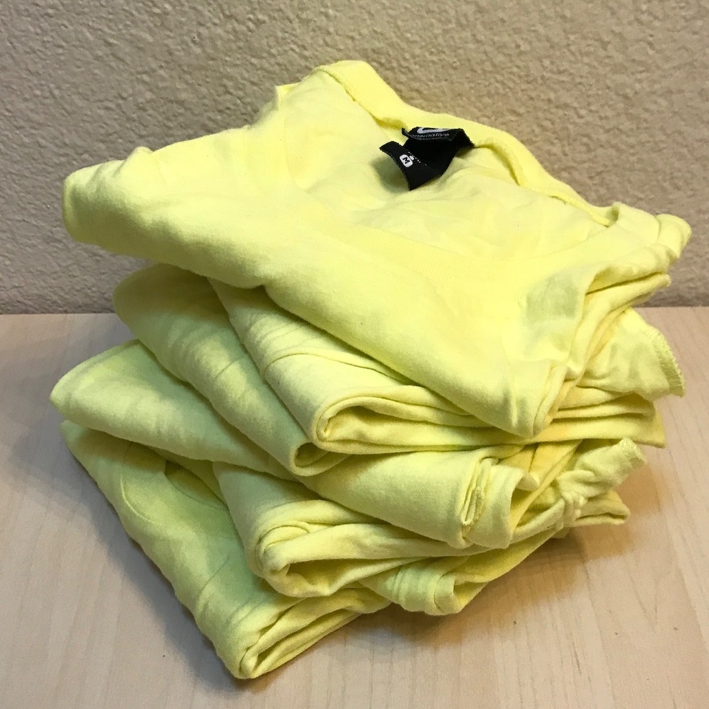 Alternative Soft. Short Sleeve Scoop Neck T-Shirt. Bodycon. Stretchy. Medium. - Picture 10 of 11